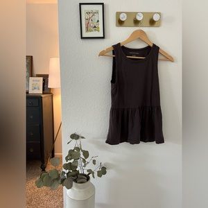 Grey Tank, American Eagle - size: xs